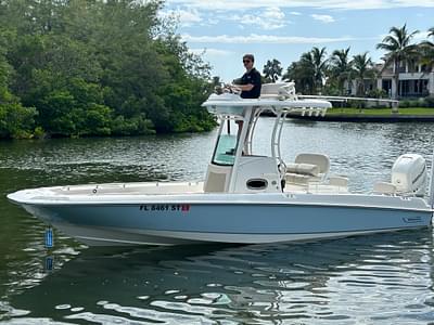 BOATZON | Boston Whaler 240 Dauntless Pro 2020