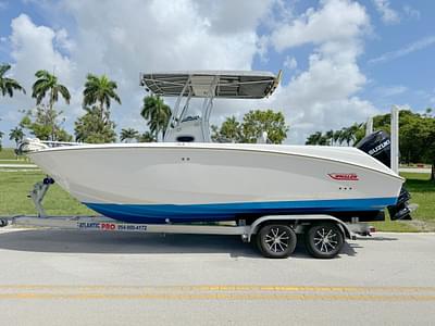 BOATZON | Boston Whaler 240 Outrage 2004