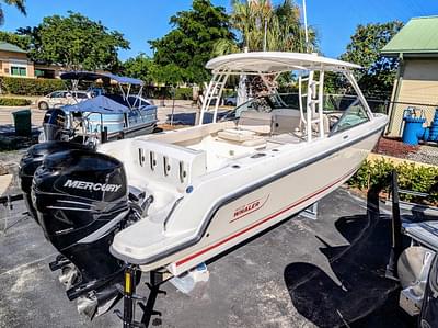 BOATZON | Boston Whaler 270 Vantage 2016