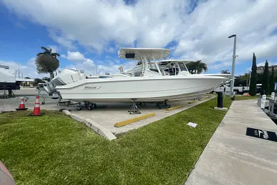 BOATZON | Boston Whaler 280 Dauntless 2023