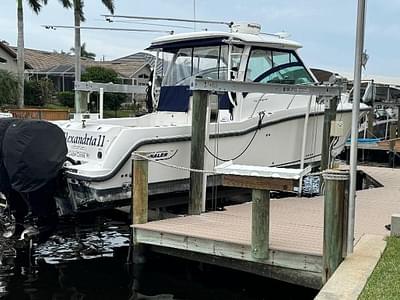 BOATZON | Boston Whaler 315 Conquest 2014