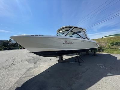 BOATZON | Boston Whaler 320 Vantage 2016