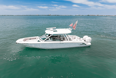 BOATZON | Boston Whaler 320 VANTAGE 2017