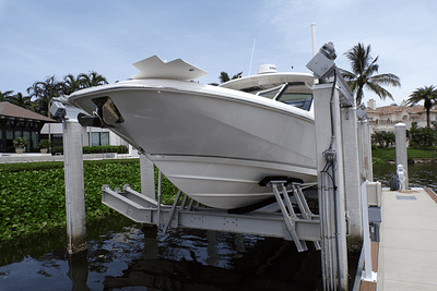 BOATZON | Boston Whaler 320 VANTAGE 2017