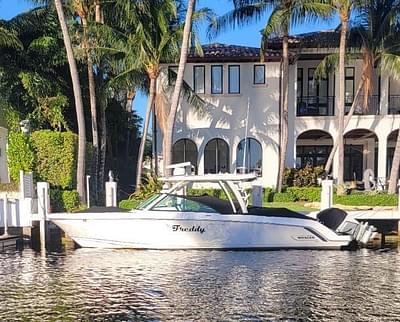 BOATZON | Boston Whaler 320 Vantage 2021