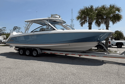 BOATZON | Boston Whaler 320 Vantage 2024