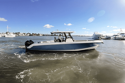 BOATZON | Boston Whaler 330 OUTRAGE 2023