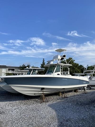 BOATZON | Boston Whaler 350 Outrage 2014