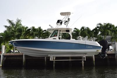 BOATZON | Boston Whaler 350 Outrage 2017