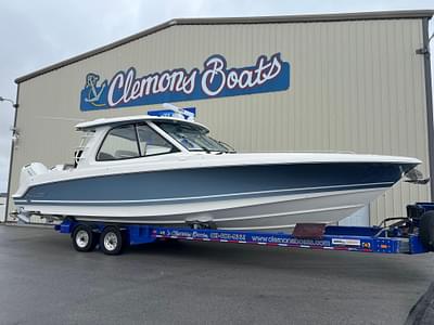 BOATZON | 2024 Boston Whaler 380 Realm