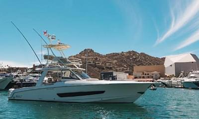 BOATZON | Boston Whaler 420 2020