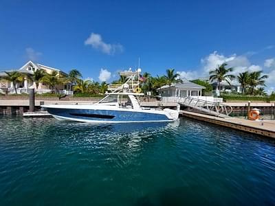 BOATZON | Boston Whaler 420 Outrage 2016