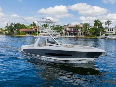 BOATZON | Boston Whaler 420 Outrage 2020