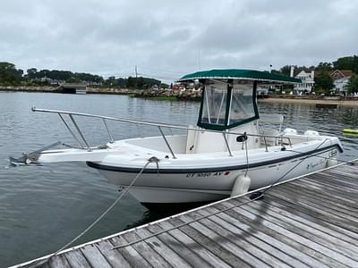 BOATZON | Boston Whaler Outrage 1999