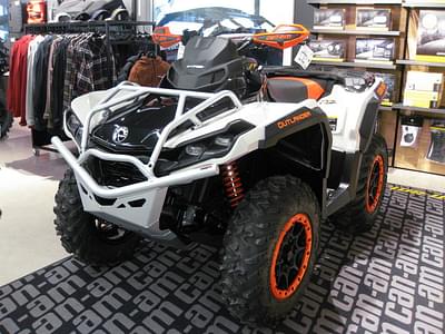 BOATZON | BRP CAN-AM 1000R Xxc OUTLANDER GRAY  RED 2024