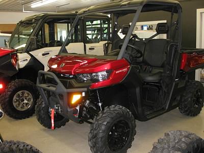 BOATZON | BRP CAN-AM HD10 XT DEFENDER FIERY RED 2024