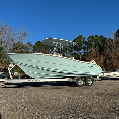 BOATZON | Bulls Bay 230 Center Console 2024