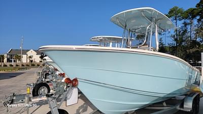 BOATZON | Bulls Bay 230 Center Console 2024