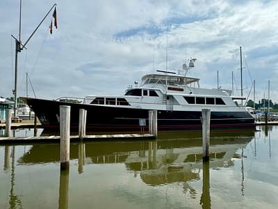 BOATZON | Burger 92 Raised Pilothouse 1986