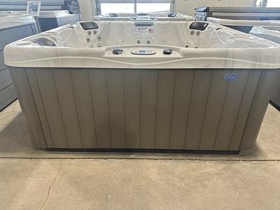 BOATZON | Cal Spas Pacifica XSeries 2024