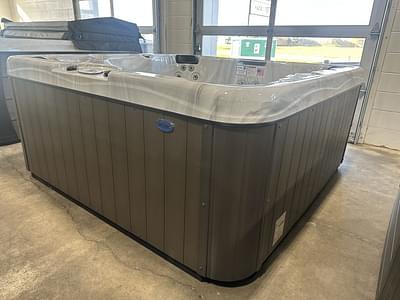 BOATZON | Cal Spas Tropical XSeries 2024