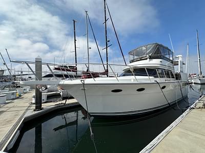 BOATZON | Californian 45 Motor Yacht 1990