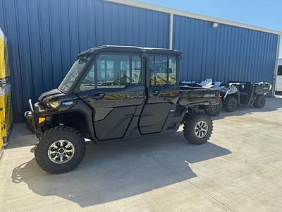 BOATZON | Can-Am® Defender MAX Lone Star Cab HD10 2025