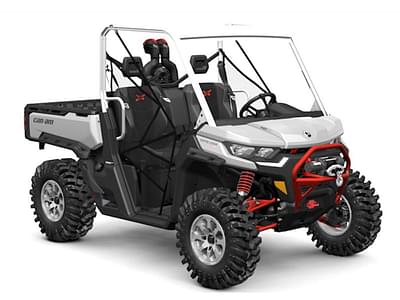 BOATZON | Can-Am® Defender X mr HD10 Hyper Silver  Legion Red 2025