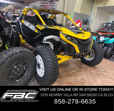 BOATZON | Can-Am® Maverick R X RS Carbon Black  Neo Yellow 2024