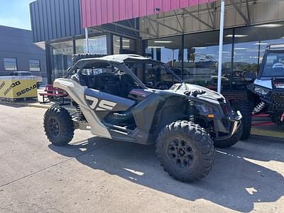 BOATZON | Can-Am® Maverick X3 DS Turbo Desert Tan  Carbon Black 2023