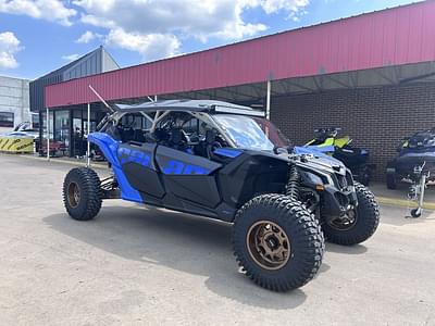 BOATZON | Can-Am® Maverick X3 MAX X rs Turbo RR Dazzling Blue  Carbon Black 2024