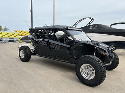 BOATZON | Can-Am® Maverick X3 MAX X rs Turbo RR with SmartShox Triple Black 2024