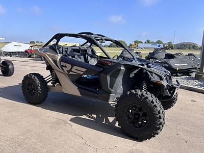 BOATZON | Can-Am® Maverick X3 RS Turbo RR Desert Tan  Carbon Black 2022