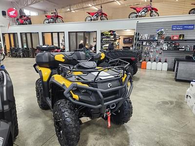 BOATZON | Can-Am® Outlander XT 700 2024