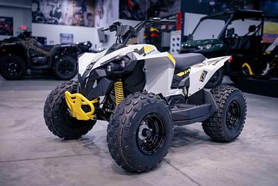 BOATZON | Can-Am® Renegade 70 EFI 2024