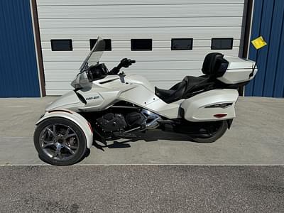 BOATZON | Can-Am® Spyder F3 Limited Chrome 2019