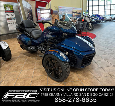 BOATZON | Can-Am® Spyder F3 Limited Dark Wheels 2023