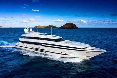 BOATZON | Cantieri di Pisa Akhir 46 2013