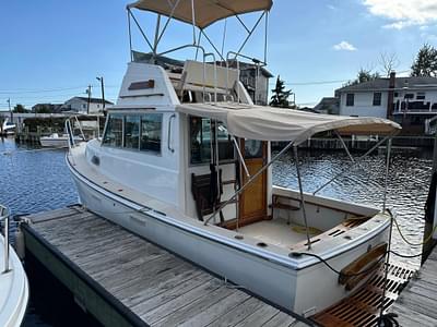 BOATZON | Cape Dory 28 Flybridge 1988