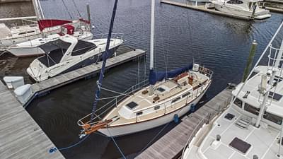 BOATZON | Cape Dory 30 Mk Ii 1990