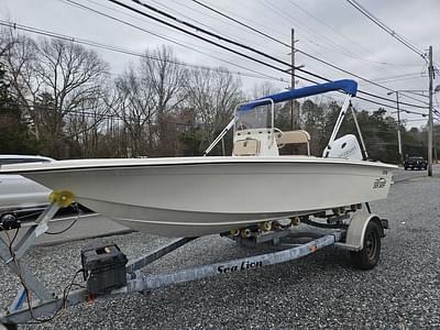 BOATZON | Carolina Skiff EV198 CC 2024