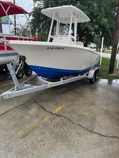 BOATZON | Carolina Skiff Sea Chaser 20HFC 2020