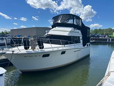 BOATZON | Carver 32 Aft Cabin 1986