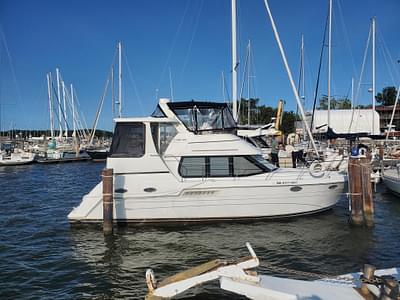 BOATZON | Carver 356 Aft Cabin Motor Yacht 2000