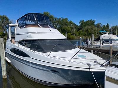 BOATZON | Carver 366 Motor Yacht 2003