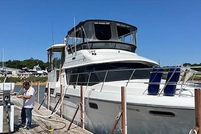 BOATZON | Carver 3807 Aft Cabin Motoryacht 1989