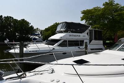 BOATZON | Carver 405 Motor Yacht 1997 BOATZON | Carver 405 Motor Yacht 1997