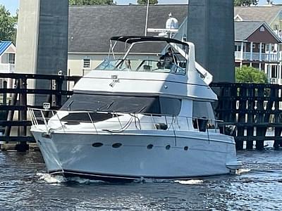 BOATZON | Carver 530 Voyager Pilothouse 1998