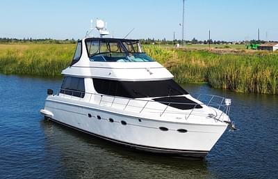 BOATZON | Carver 530 Voyager Pilothouse 2000