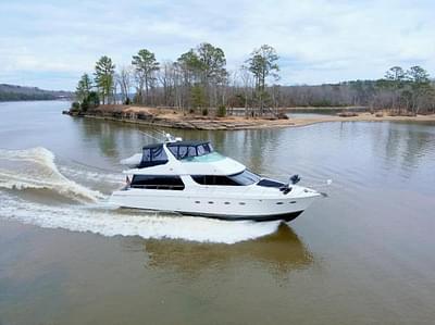 BOATZON | Carver 570 Voyager Pilothouse 2001